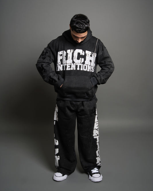 3 Pockets Full Sweats